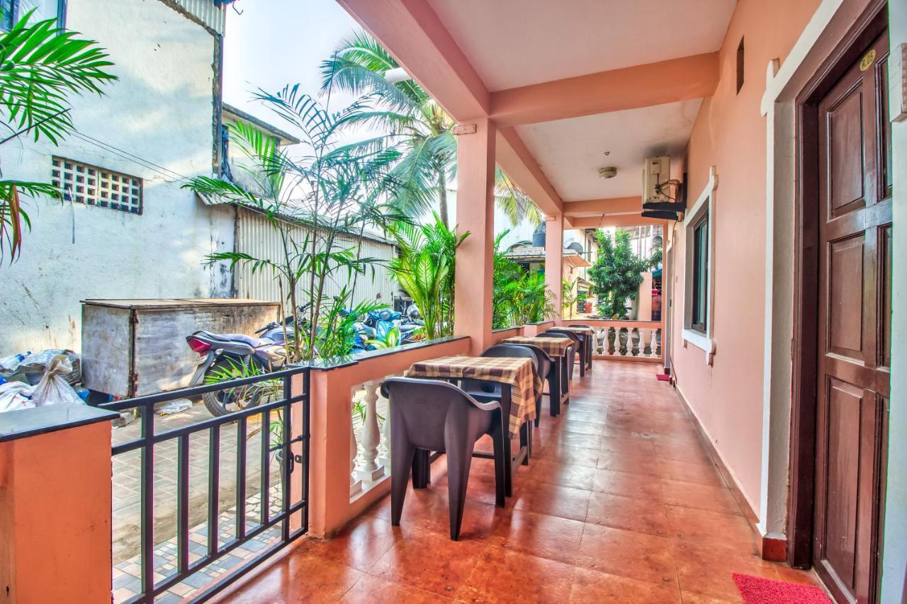 Stanleys Guest House Baga Bagian luar foto