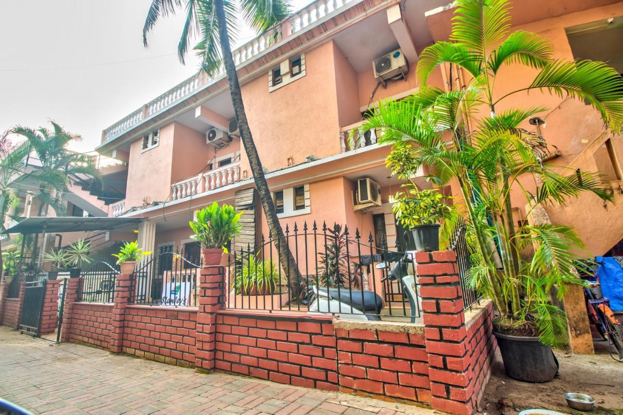 Stanleys Guest House Baga Bagian luar foto