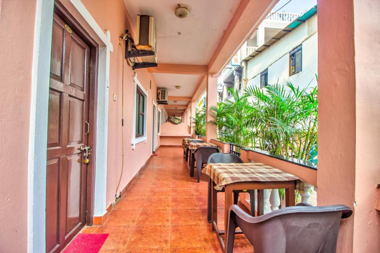 Stanleys Guest House Baga Bagian luar foto