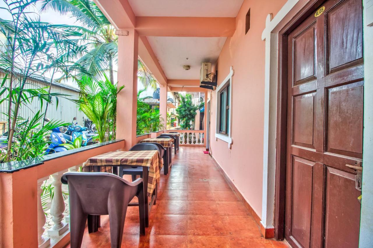 Stanleys Guest House Baga Bagian luar foto