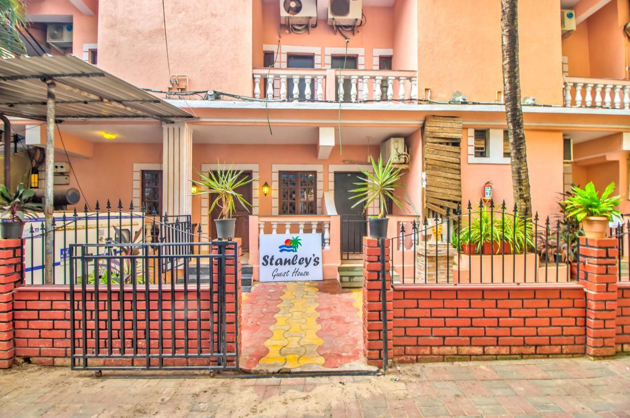 Stanleys Guest House Baga Bagian luar foto