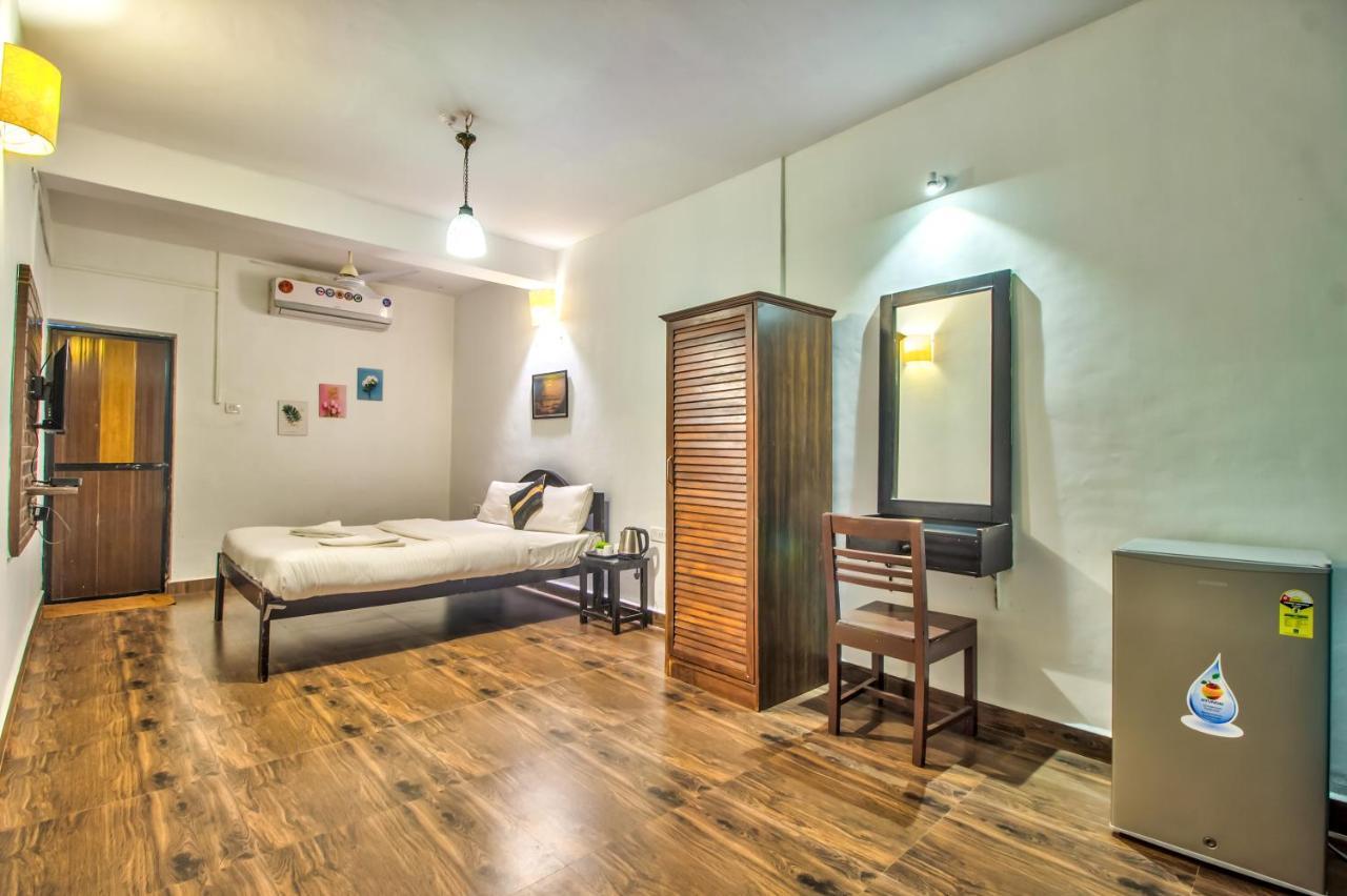 Stanleys Guest House Baga Bagian luar foto